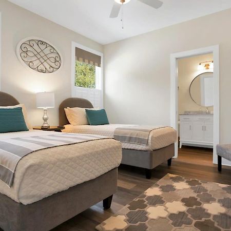 Blue House, Prime Location, Family Amenities, Bbq! Villa St. Augustine Exteriör bild