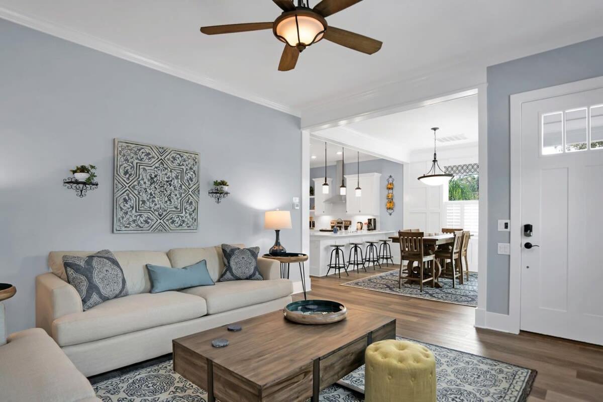 Blue House, Prime Location, Family Amenities, Bbq! Villa St. Augustine Exteriör bild